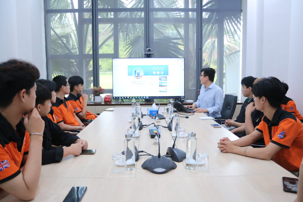 Vietnam electronics and semiconductor workforce